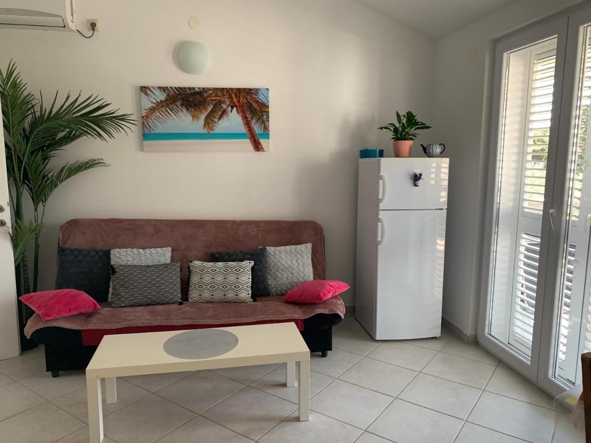 Apartments Fila Новаля Екстериор снимка
