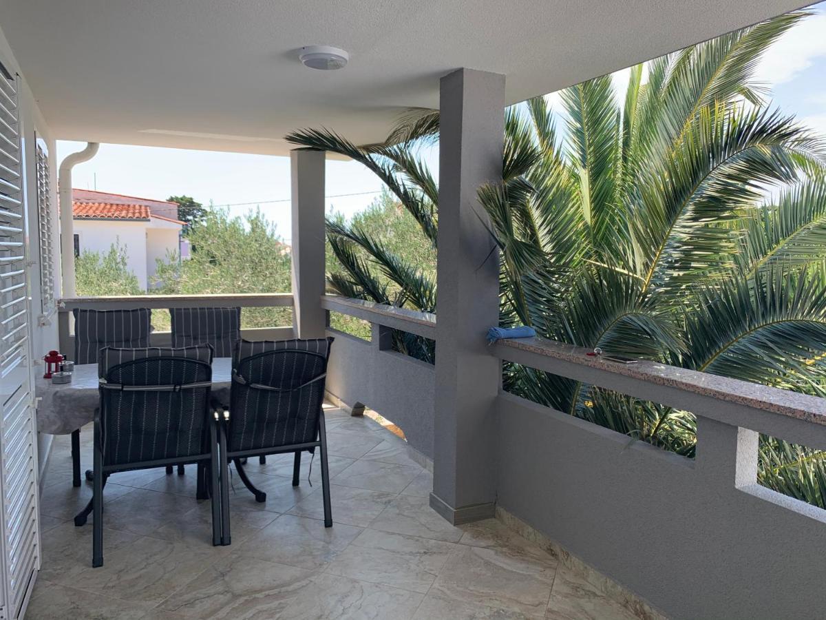 Apartments Fila Новаля Екстериор снимка