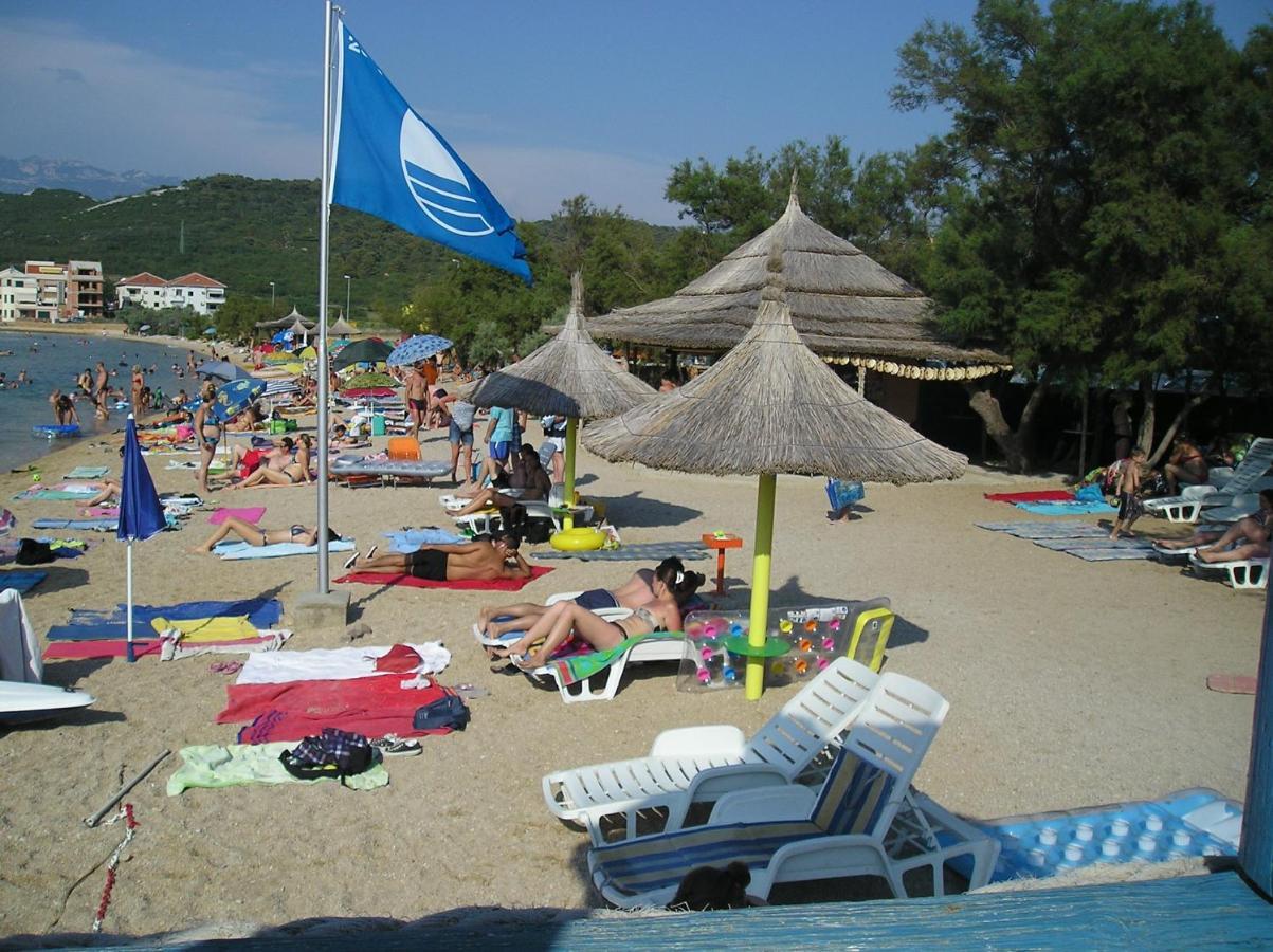 Apartments Fila Новаля Екстериор снимка